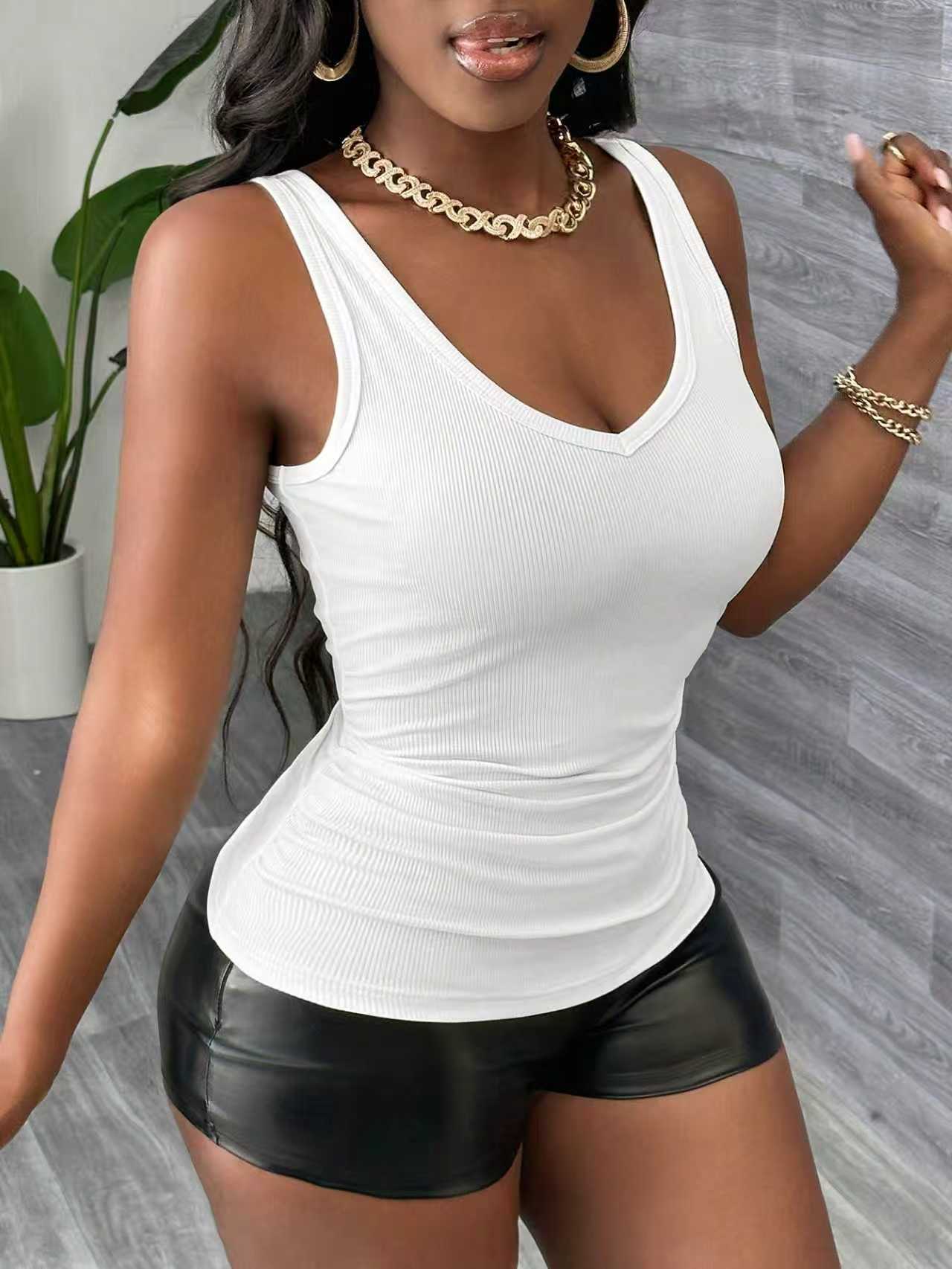 ชุดเสื้อกล้ามรัดรูปคอวีแบบ 3 ช - Tank Top Ribbed บทวิจารณ์และราคา
