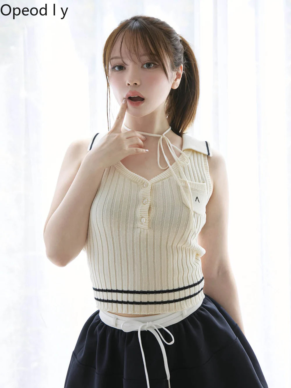 เสื้อกั๊กถักไหมพรมคอวีแบบญี่ปุ - Suspender Tank Top บทวิจารณ์และราคา