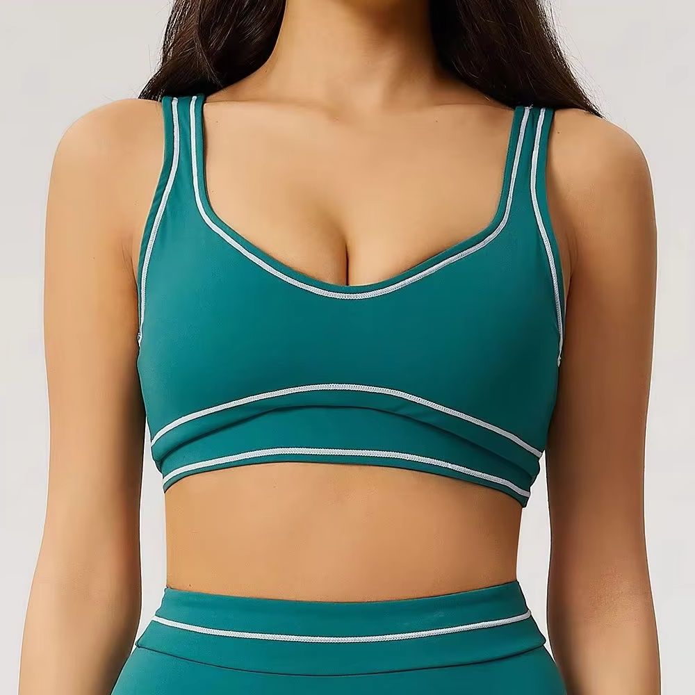เสื้อชั้นในกีฬาผู้หญิง รุ่นปี  - Quick Dry Underwear บทวิจารณ์และราคา
