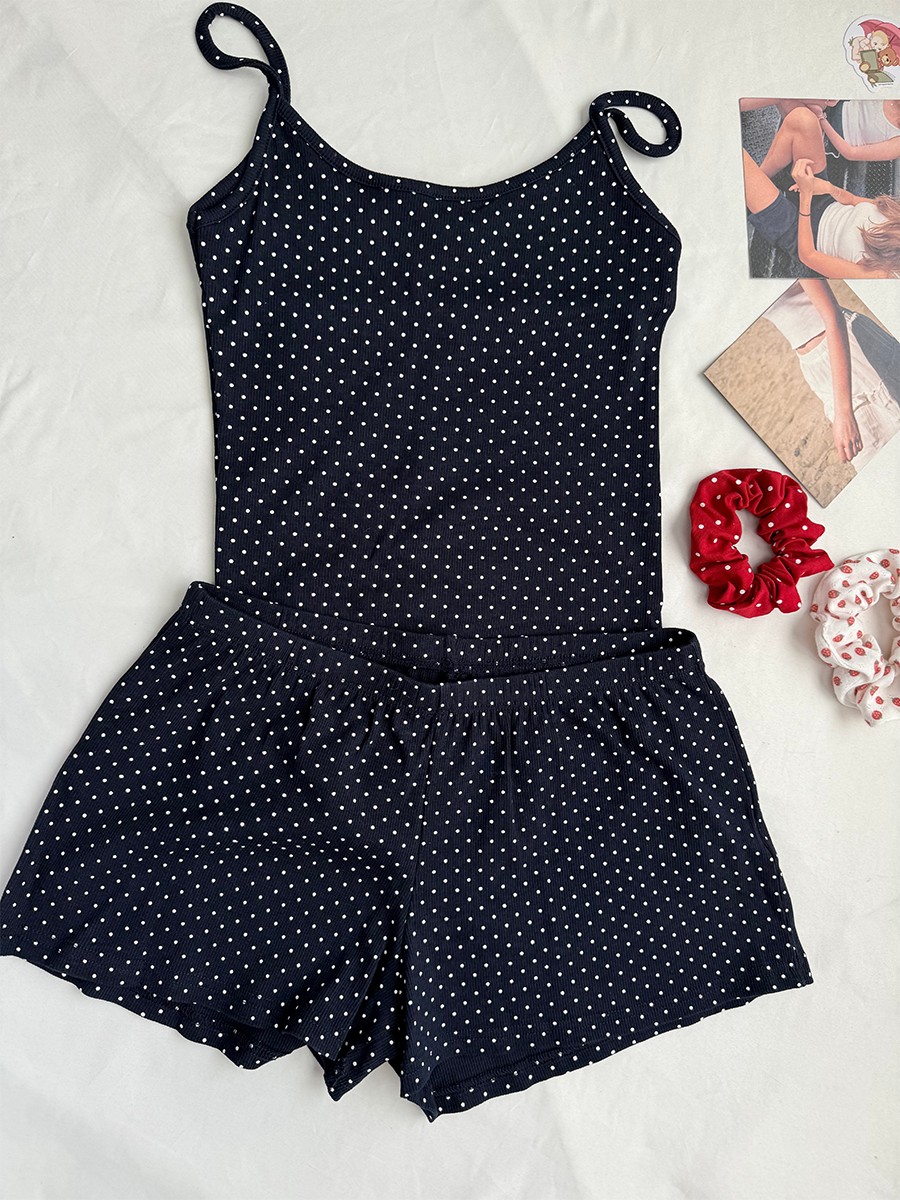 ชุดเซ็ตเสื้อกล้ามครอปแขนกุดลาย - Tank Top Ribbed บทวิจารณ์และราคา