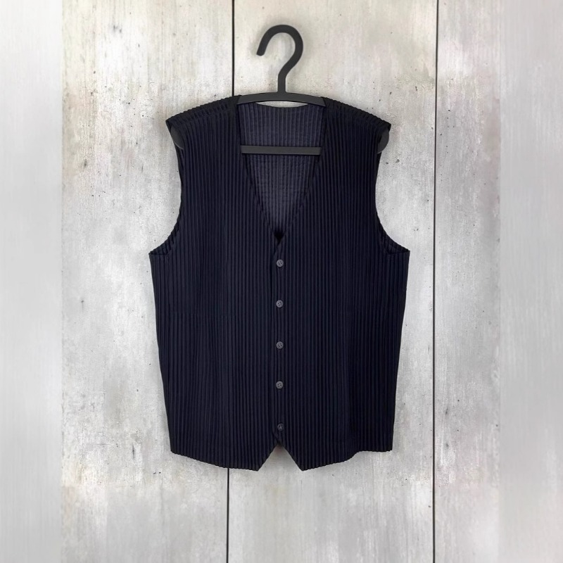 Miyake จีบ Original เสื้อกล้าม - Undershirt Crew Neck บทวิจารณ์และราคา